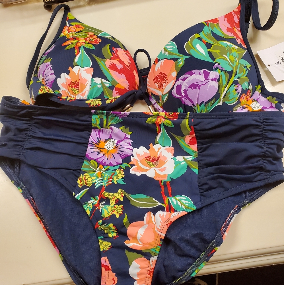 Skye Bikini